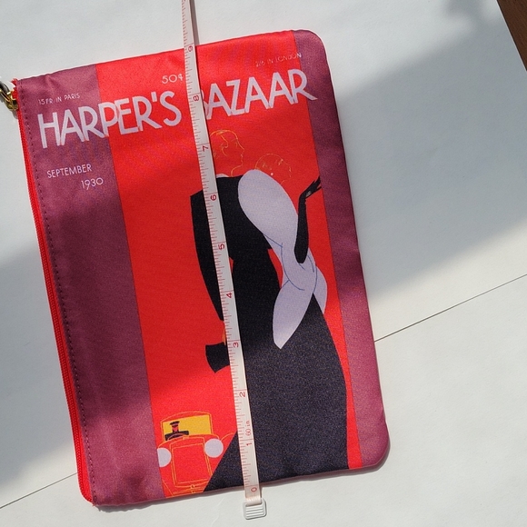 Estée Lauder Harper's Bazaar makeup Bag - Picture 8 of 8